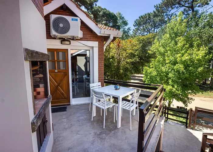 Punta Cerezo Apart