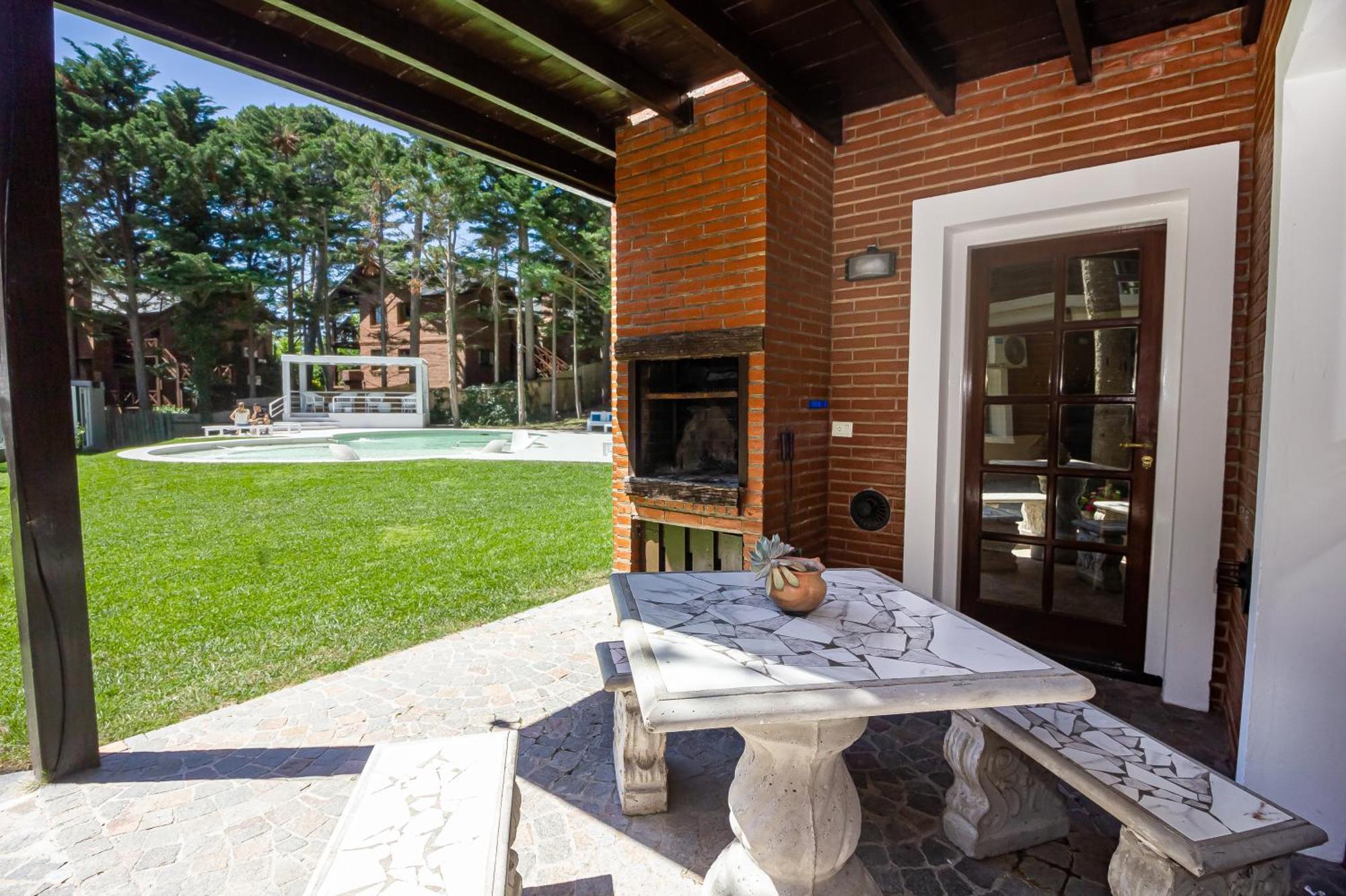 Punta Cerezo Apartment